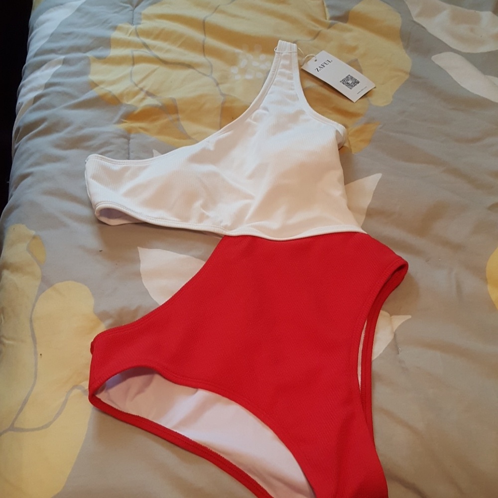 one piece swimsuit